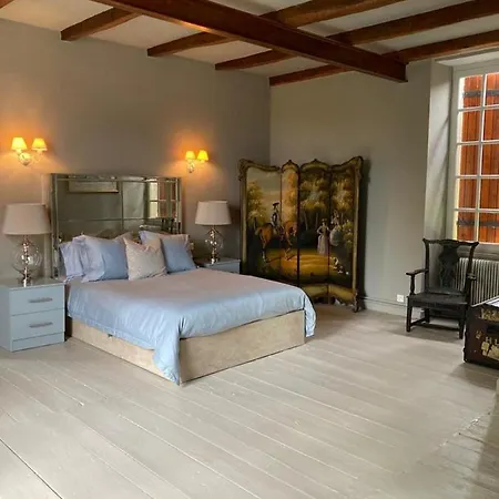 Le Petit Manoir فندق مبيت وإفطار 2*