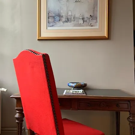 Le Petit Manoir 2*